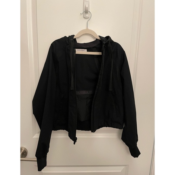 Must go before 27th! Banana Republic Sport Cropped Track Jacket Size XS Petite - Picture 5 of 10